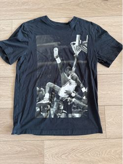 Jordan Graphic Tee Shirt - Size Medium