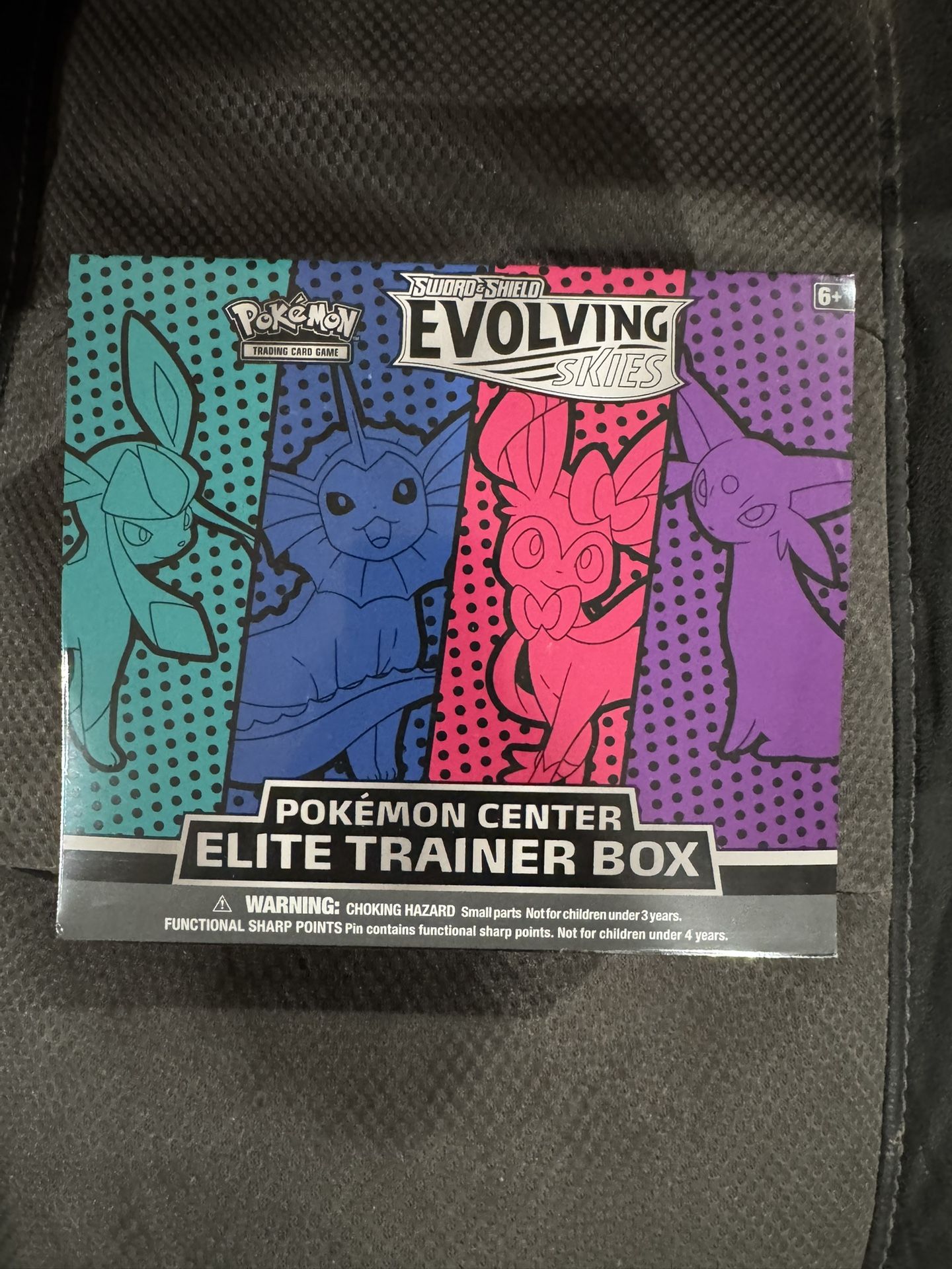 Pokémon Elite Trainer Box / Brand New
