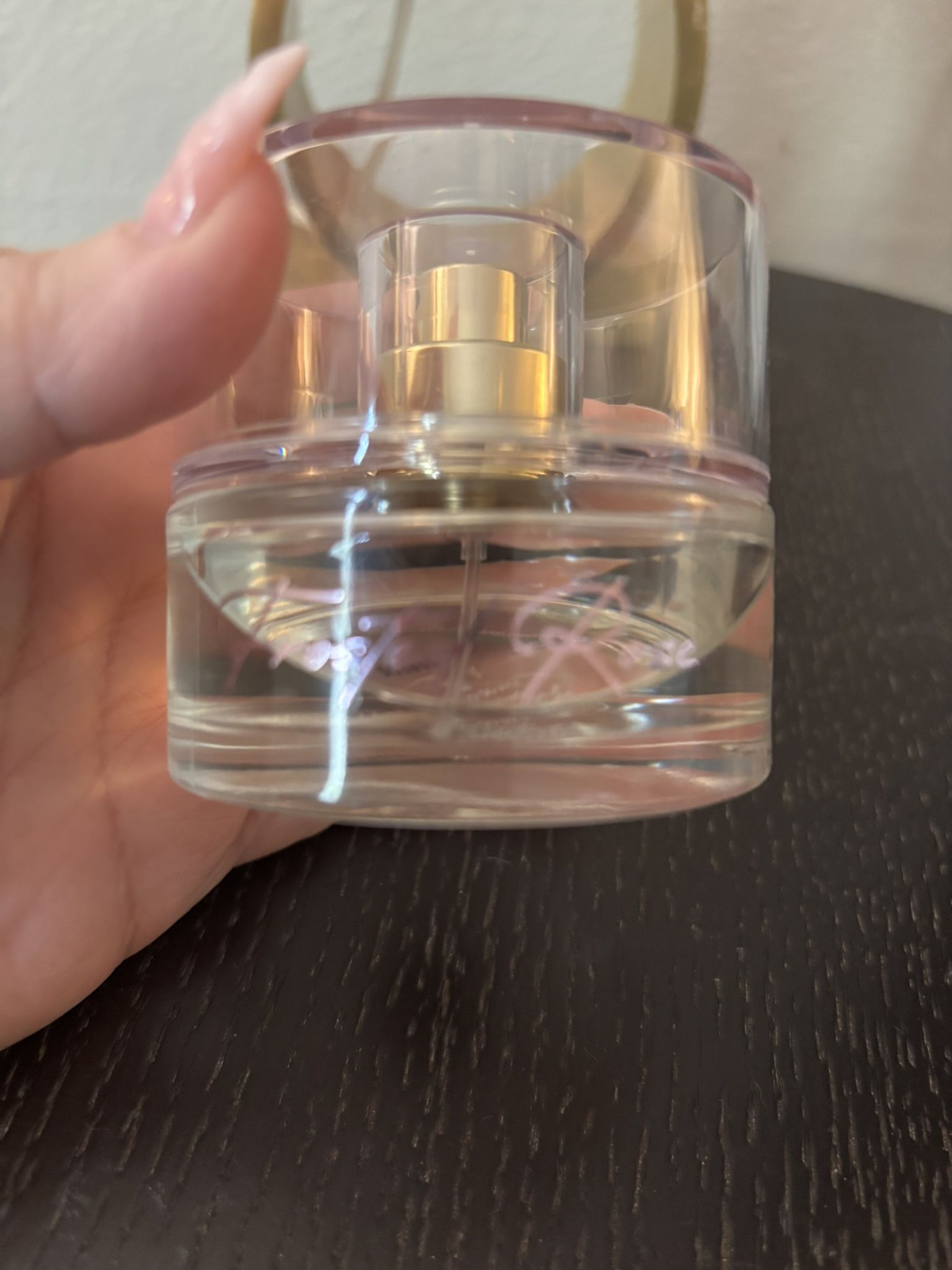 Frosted rose perfume