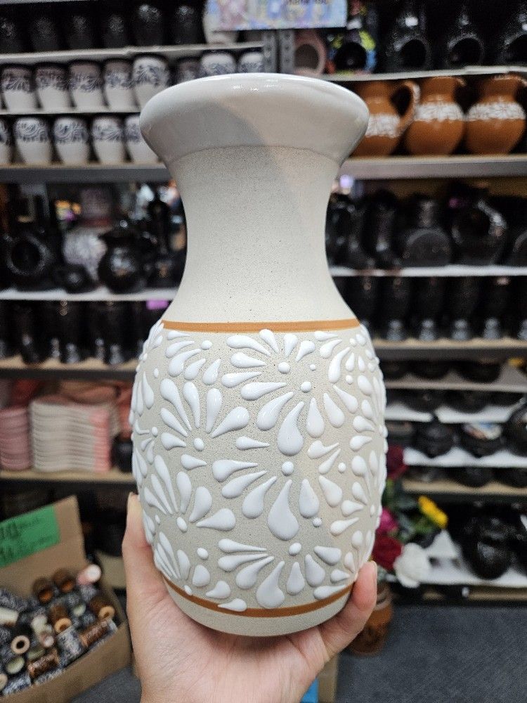 💥 Talavera Flower Vase 💐🤍🤎