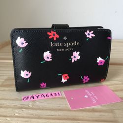 Kate Spade Wallet 
