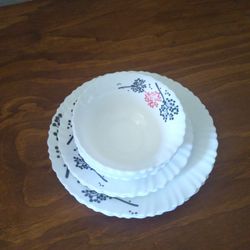 Plates and Snack plates