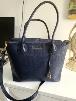 Michael Kors Leather Purse – Excellent Condition