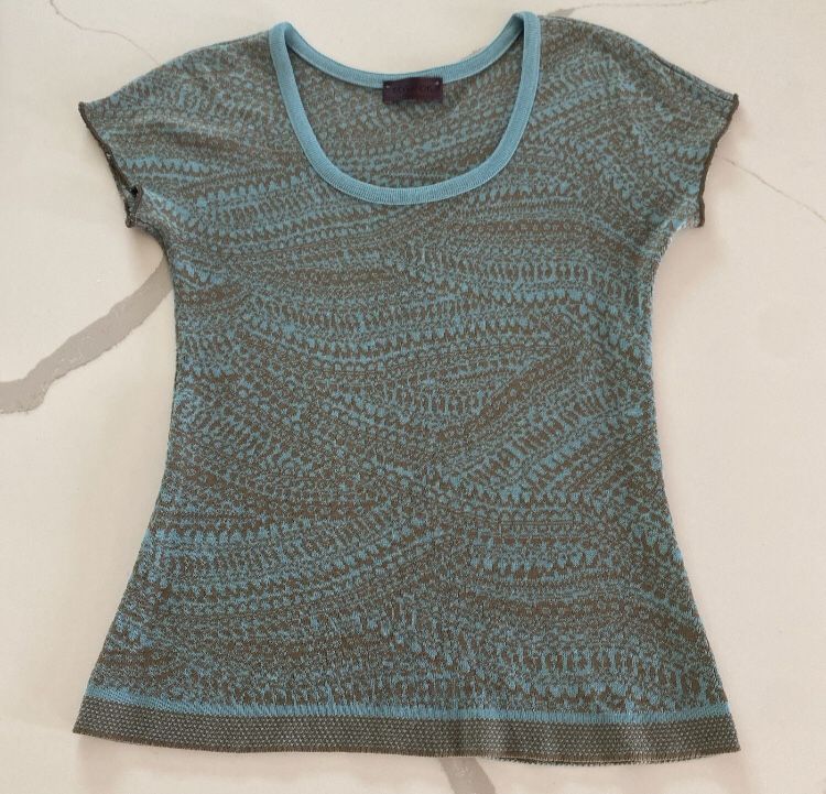 Devernois womans Turquoise Short Sleeve Top