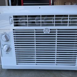 GE Window air conditioner 