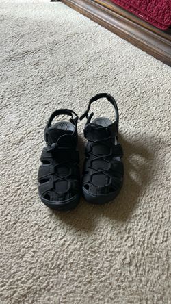 Men’s 11 Khombu Shoes New