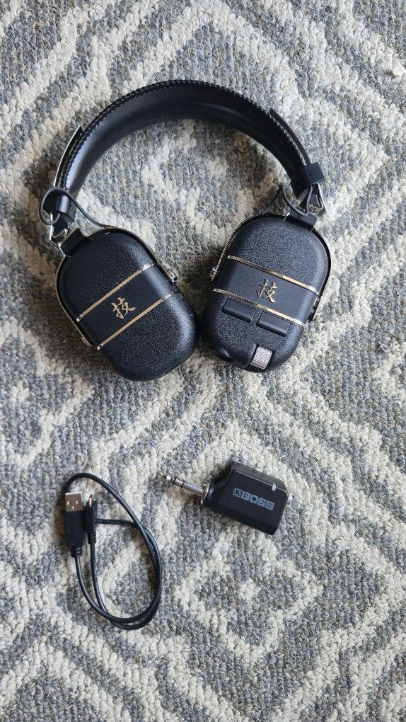 BOSS Waza Air Wireless Guitar Amp Headphones