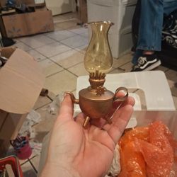 Vintage Kerosene Lamp (Small)