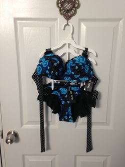 Hot topic bathing suit