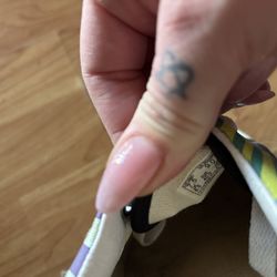 Mismatched Vans rare men size 7.5