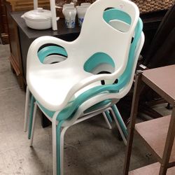 Set Of 3 Stackable Chairs