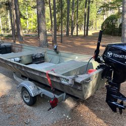 2021 Tohatsu 14’ John Boat