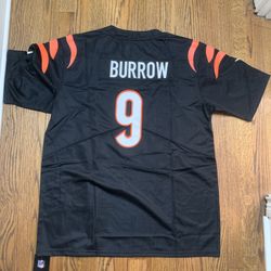Joe Burrow 9 Black XL Jersey NWT