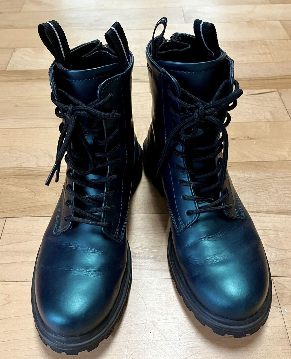 Ecco Boots Size 38
