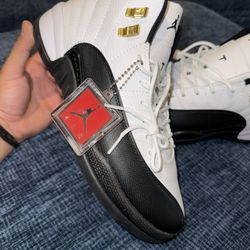 Jordan Retro 12s Taxis