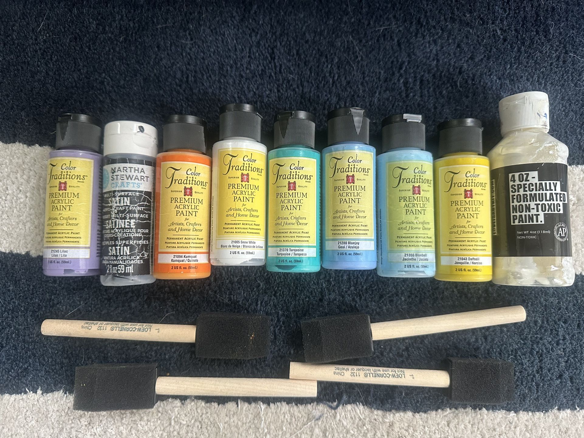 Paints, Sponges & Paint Holders