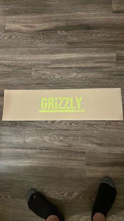 Grizzly skateboard grip tape