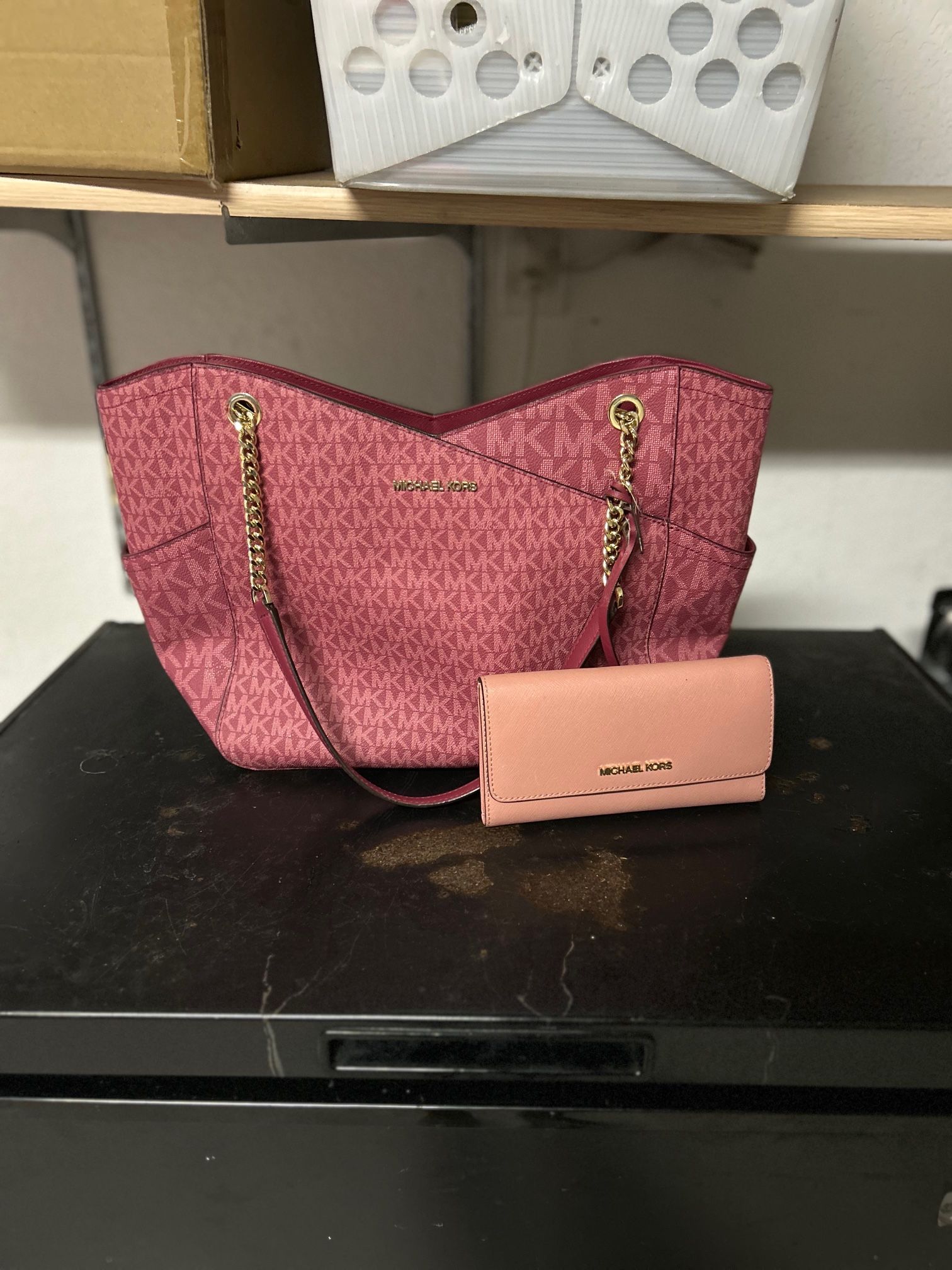 Michael kors Purse And Wallet