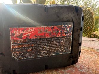 Milwaukee battery