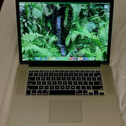 Apple MacBook Pro 15.4” - I7 256 GB - NVDIA Ge Force GT750 Video - macOS 15.5 Sequoia Ju
