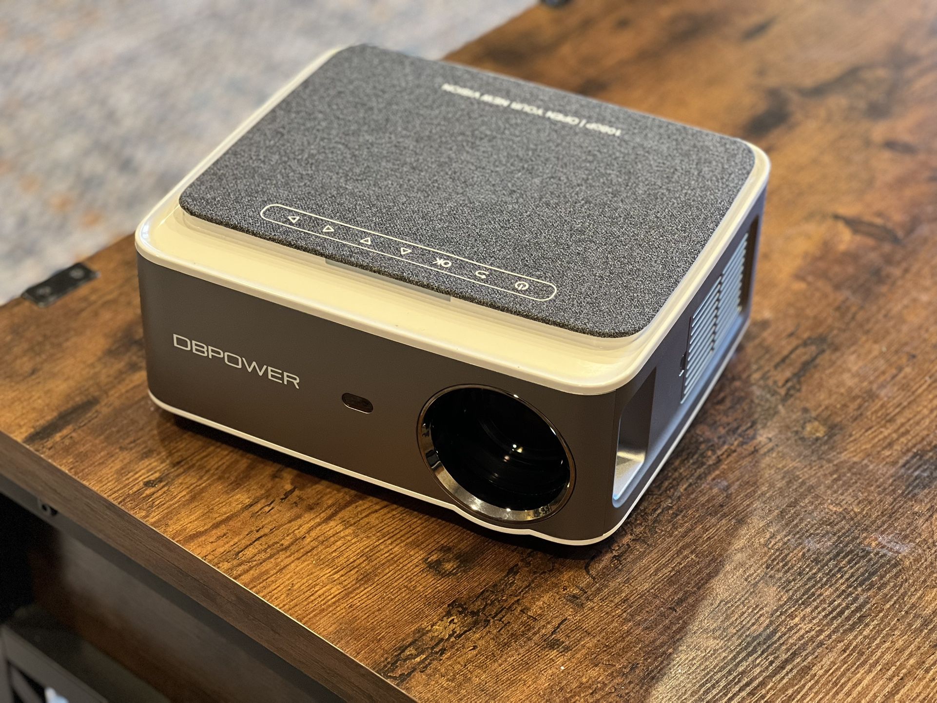 DBPOWER rd828 Projector