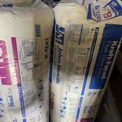 Johns Manville R 13 Kraft Faced Fiberglass Insulation Batt 15 in. x