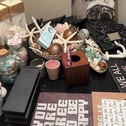 Home Decor MUST GO (I’m Moving) 