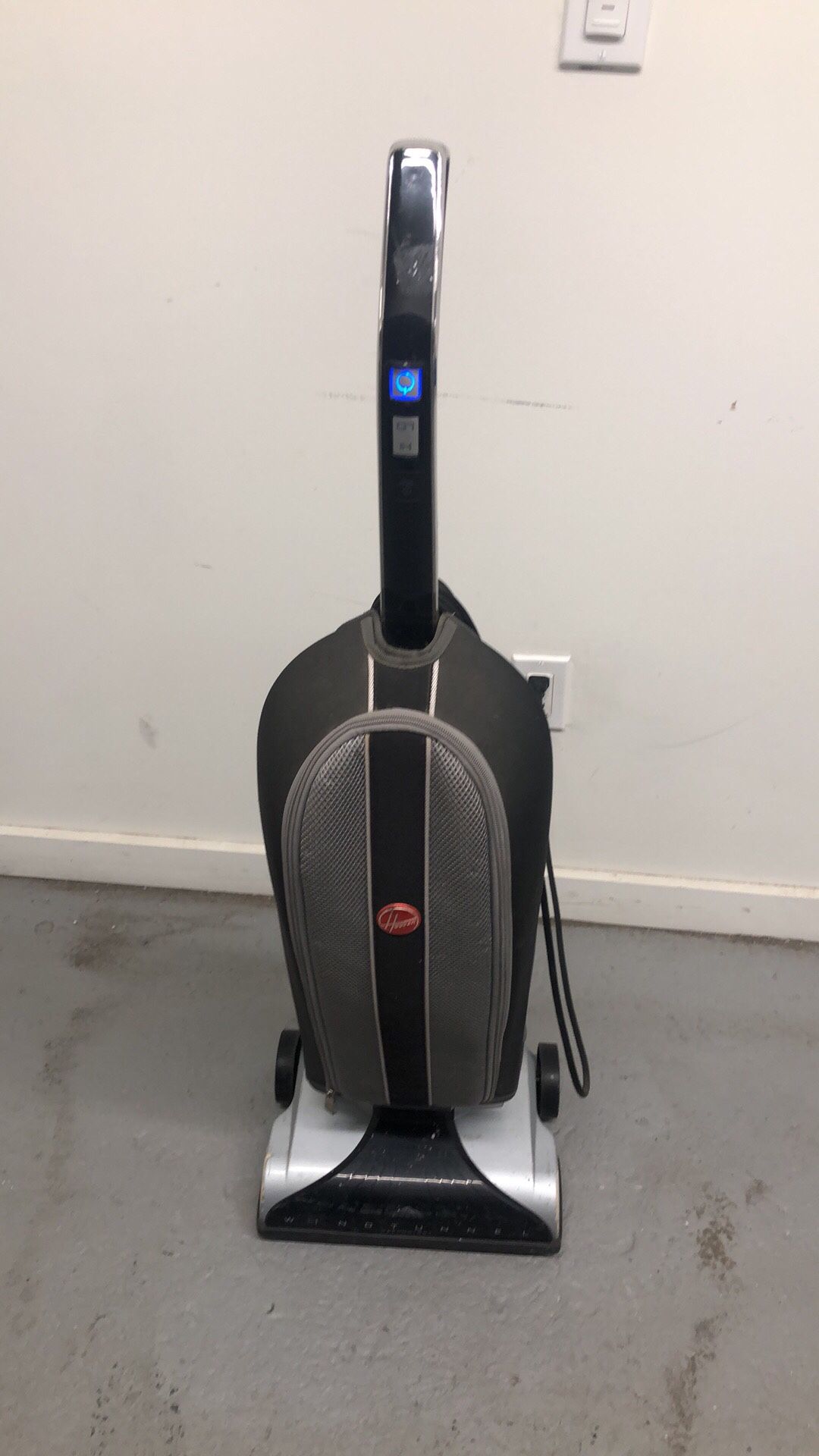 Hoover vacuum works great like brand new 2 speed