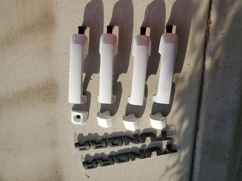 factory door handles/ 2 new emblems