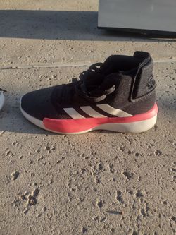 Adidas Pro Adversary