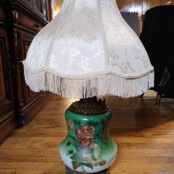 Vintage P&A Royal Hand Painted Floral Parlor Lamp 
