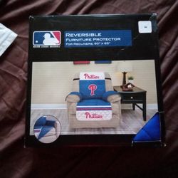 Phillies Reversible Recliner Protector 