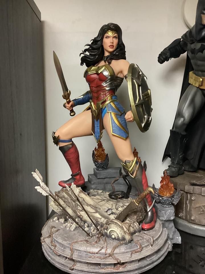 Prime 1 Studios Injustice 2 Wonder Woman Deluxe Edition
