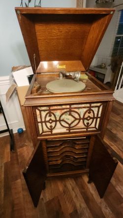 Record player