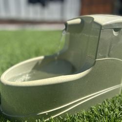 Drinkwell Mini Pet Fountain 