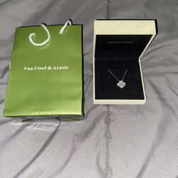 Van Cleef 