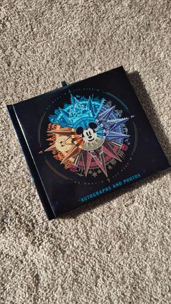 Disney Parks Autograph & Photo Book – Color Wheel Castle