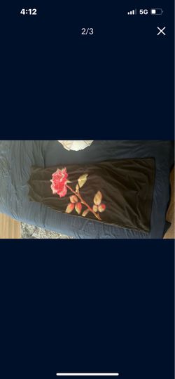 Size m black dress