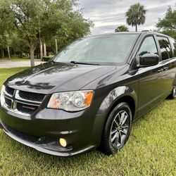 2017 Dodge Grand Caravan