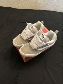 Vans knu skool