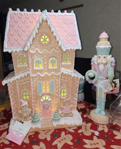 2 Feet Tall Pastel Sugarplum Led Light Nutcracker