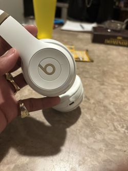 Beats Solo