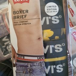 Levis Boxer Brief..High Comfort Cotton Strech Size M