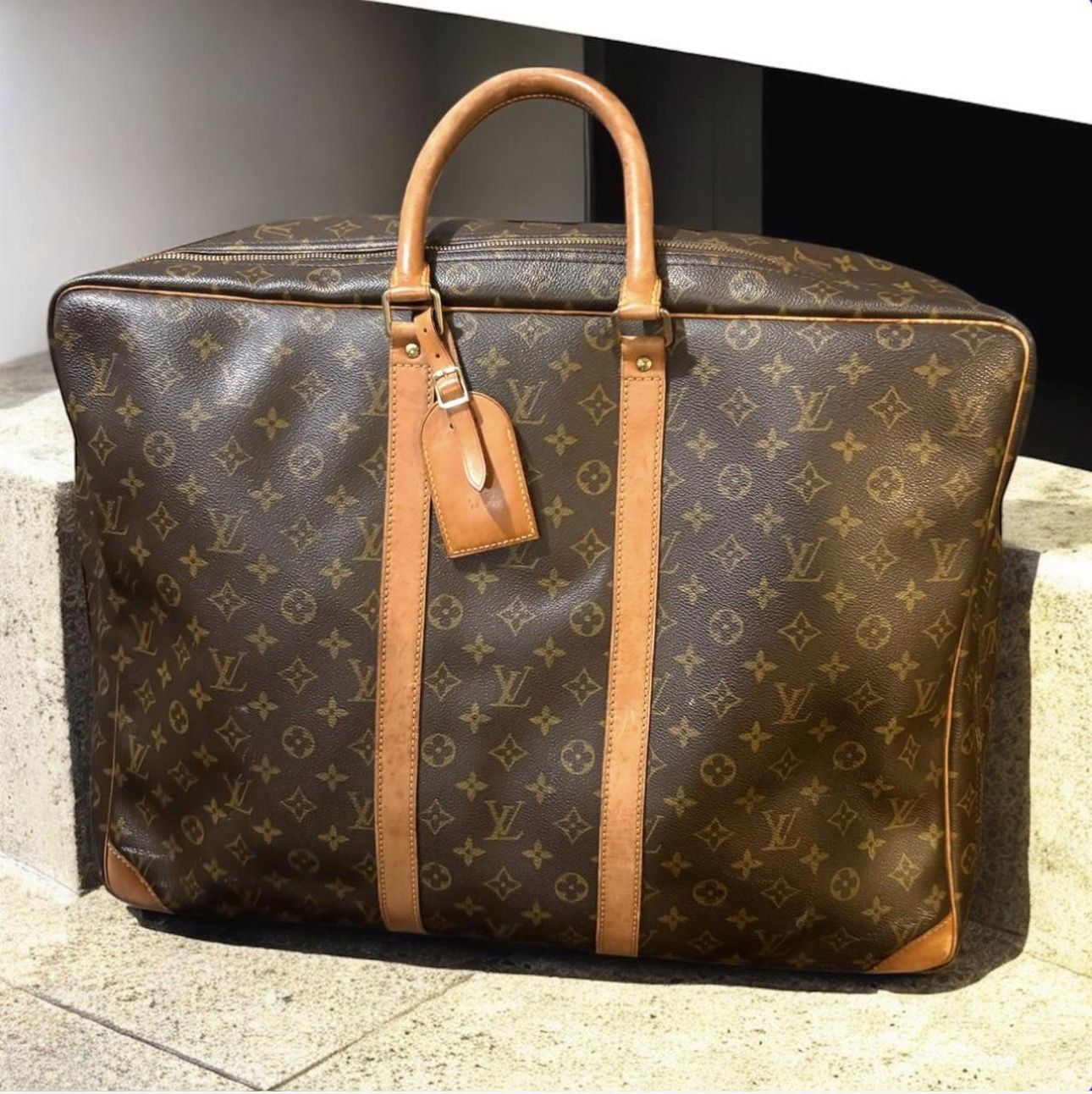 L⚡️V SIRIUS TRAVEL BAG