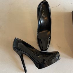 Gucci Vernice Crystal Marine Shoes