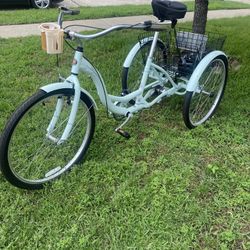 SCHWINN 26” TRICYCLE 