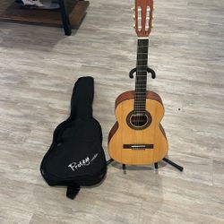 Medium Size Guitar 🎸 