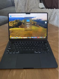 MacBook Air M2 (2022)