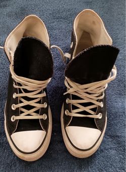 Women’s Converse high top black/white size 6.5