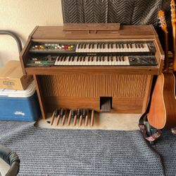 Yamaha Electone Organ